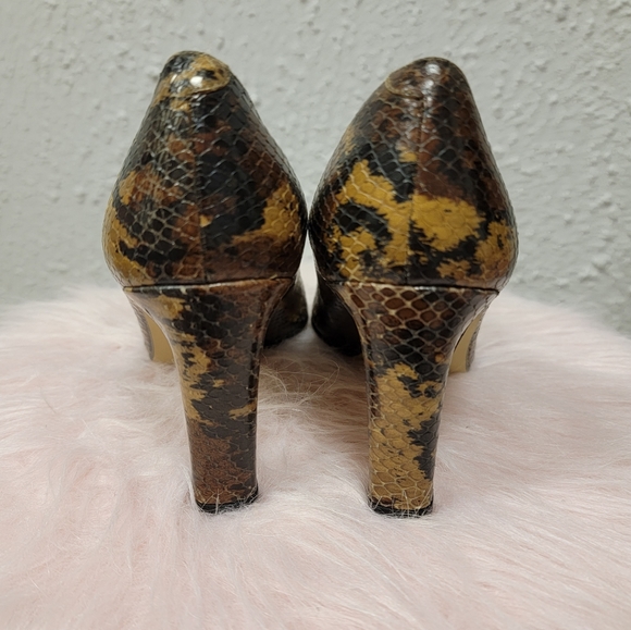 Jones New York - Women's Snakeskin Heels - Picture 5 of 10